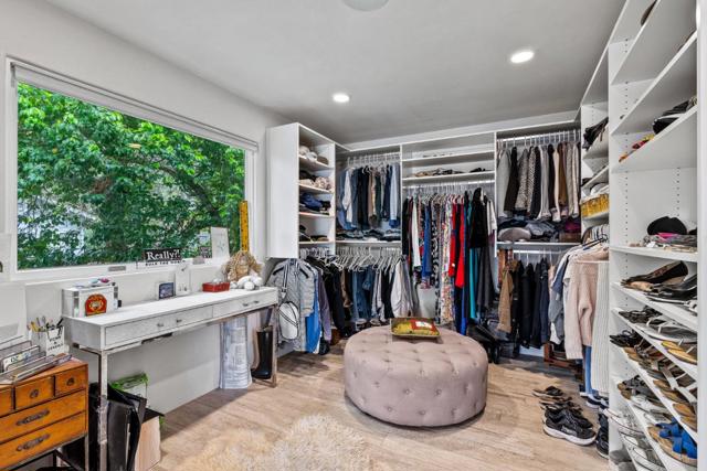 0 2SW Forest Avenue, Carmel CA: https://media.crmls.org/mediaz/4f339e7e-2924-4e14-9406-aad707ec9a1f.jpg