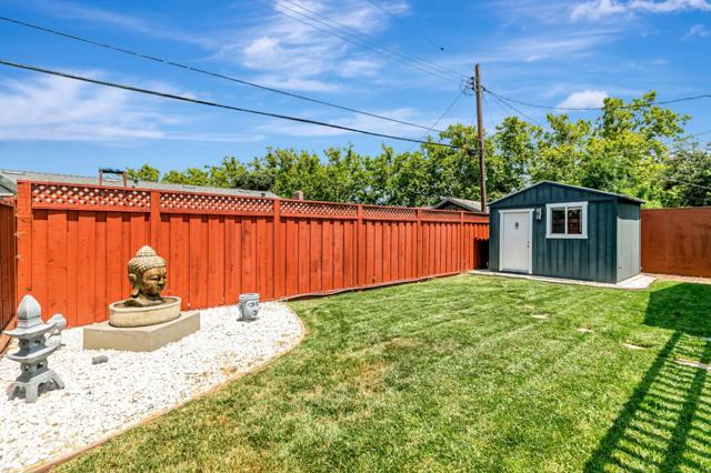 2489 Foxdale Drive, San Jose CA: https://media.crmls.org/mediaz/4f33c1b6-79d0-405a-9266-ef74d94db9e2.jpg
