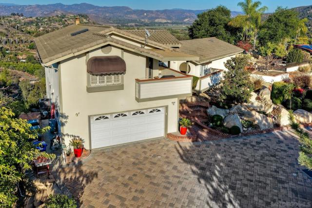 2848 Sunset Hills, Escondido CA: https://media.crmls.org/mediaz/4f35720b-4cbc-48e8-9770-ce53bf083bb9.jpg