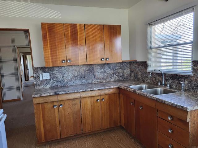 Image 8 of 24 For 616 Alpine Heights