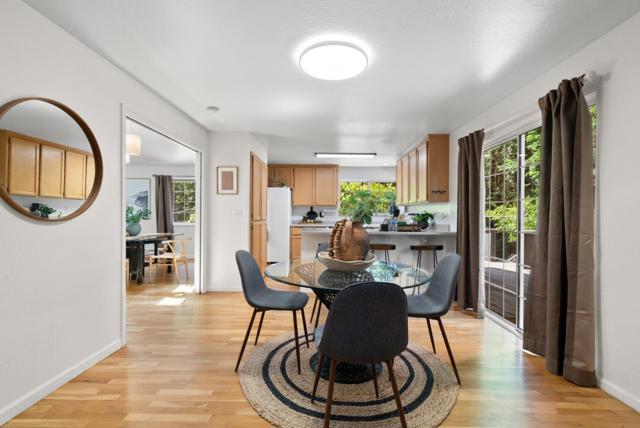 105 William Way, Felton CA: https://media.crmls.org/mediaz/4f370eb4-99f2-446b-b9b8-3ec44c7ee84a.jpg