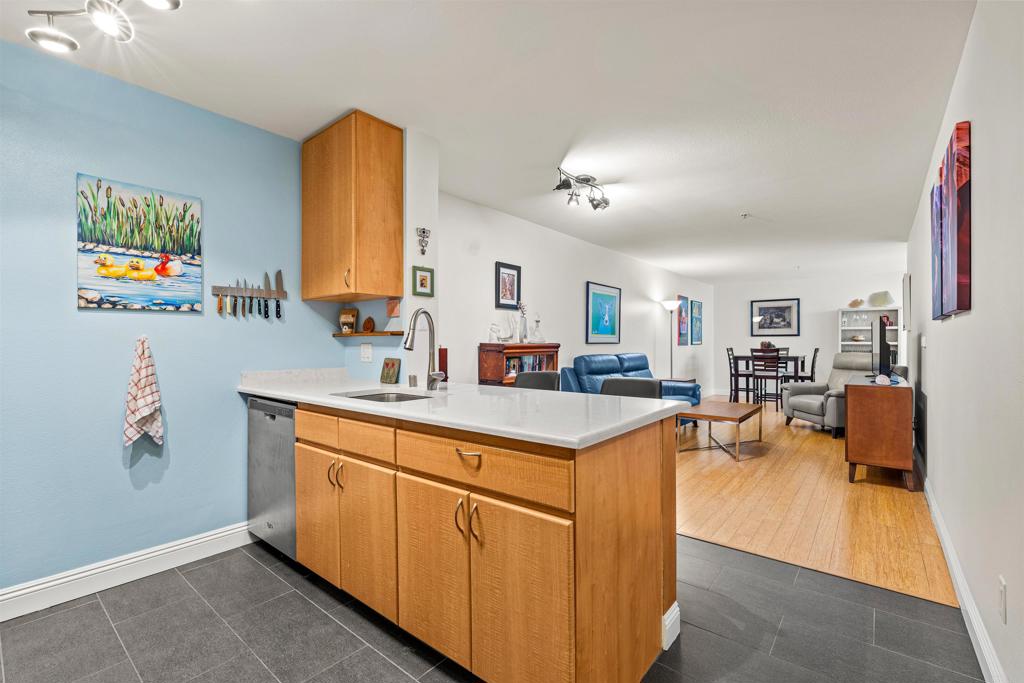 1435 India Street - photo 3