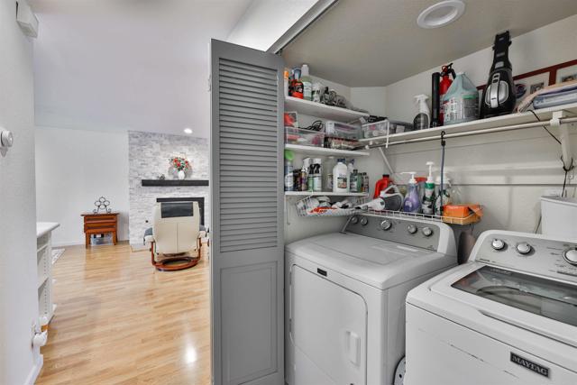 Detail Gallery Image 14 of 30 For 850 C Ave #4,  Coronado,  CA 92118 - 2 Beds | 2 Baths