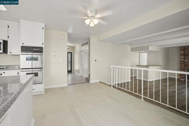 715 Graymont Circle, Concord CA: https://media.crmls.org/mediaz/4f38ee7c-6475-4615-a0d9-d202b02ebc4f.jpg