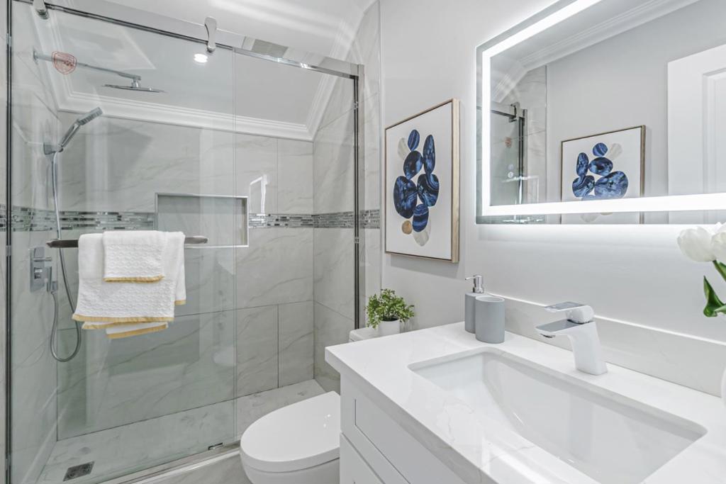 https://media.crmls.org/mediaz/4f392019-94f8-448a-a5f6-505ba5130301.jpg?preset=X-Large