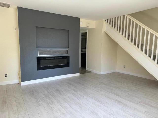 631 Foster Court, Hayward CA: https://media.crmls.org/mediaz/4f39b8a1-b95f-46b3-95f7-bd02b2d2a44f.jpg