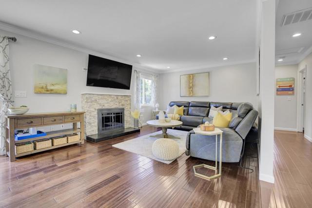 726 S Henry Avenue, San Jose CA: https://media.crmls.org/mediaz/4f3abe44-a065-491b-9767-0d1b33792ad0.jpg