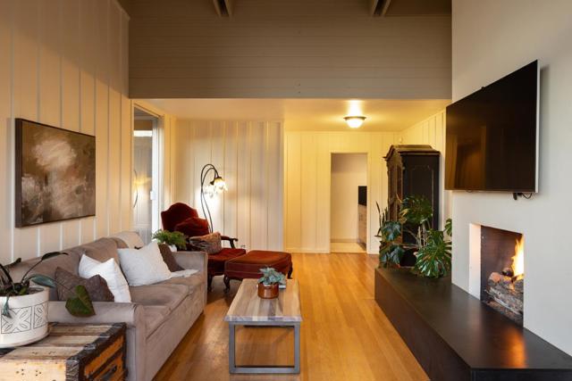 20 Marquard Road, Carmel Valley CA: https://media.crmls.org/mediaz/4f3acc4f-5f0e-4670-8320-b031d27e1144.jpg