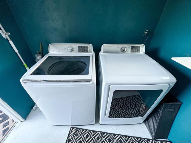5068 Baxter, San Diego CA: https://media.crmls.org/mediaz/4f3b0471-37a1-40db-ac19-beed78f039e1.jpg