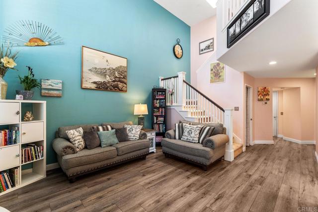 4610 Los Alamos Way, Oceanside CA: https://media.crmls.org/mediaz/4f3b1c4f-88db-454f-bbf0-d40737b5de4a.jpg