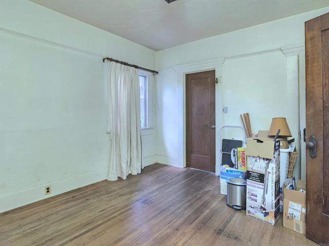 2120 Pine Street, San Diego CA: https://media.crmls.org/mediaz/4f3b6965-2d6d-4e3e-ac52-bcf1b90b614f.jpg
