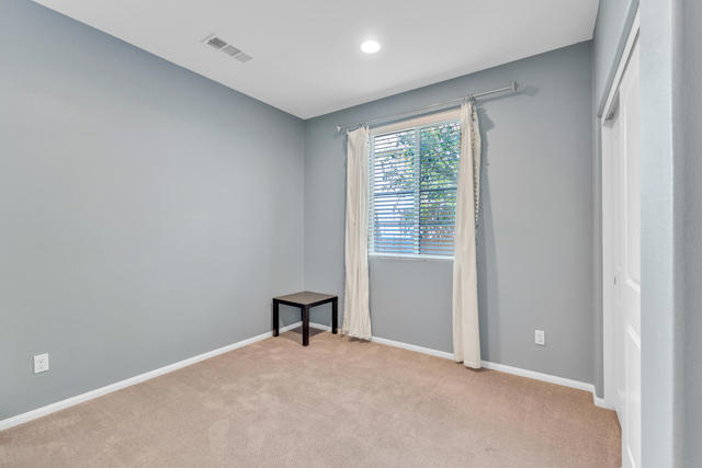 232 Paseo Gusto, Palm Desert CA: https://media.crmls.org/mediaz/4f3b7eef-567a-4749-b938-5c6080634300.jpg