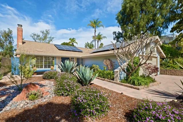 Detail Gallery Image 2 of 32 For 1818 Sonett St, El Cajon,  CA 92019 - 3 Beds | 2 Baths