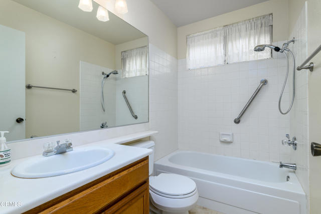 Detail Gallery Image 21 of 27 For 6452 Lada Ave, Camarillo,  CA 93012 - 2 Beds | 2 Baths