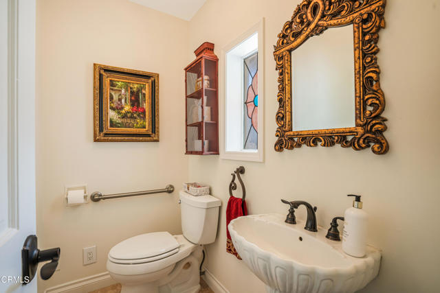 Detail Gallery Image 27 of 75 For 6065 Cielo Vista Ct, Camarillo,  CA 93012 - 6 Beds | 2/1 Baths
