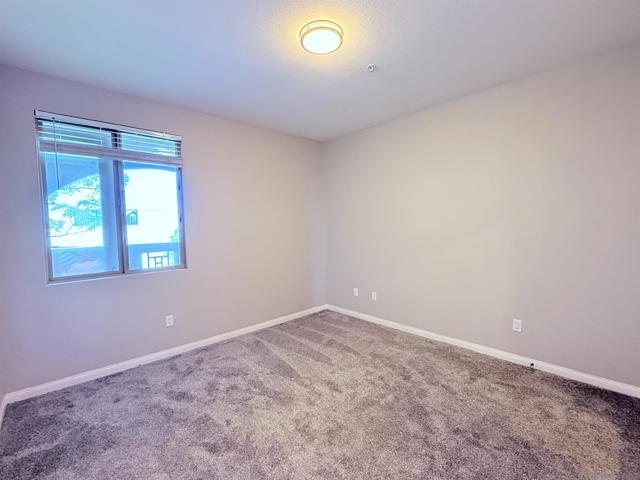 3857 Pell Pl, San Diego CA: https://media.crmls.org/mediaz/4f3e9d9b-4855-4997-9ae4-92ad1f8ad57d.jpg