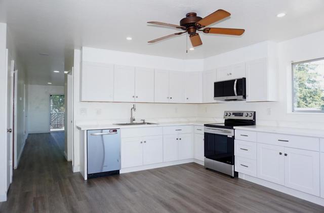 104 Hardy Avenue, Campbell CA: https://media.crmls.org/mediaz/4f3ec70f-3177-4f9c-a770-4359b928aed5.jpg