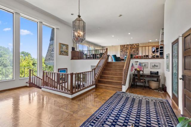 11027 Eastbrook Avenue, Los Altos CA: https://media.crmls.org/mediaz/4f400a90-152b-41e9-b885-c300ec347630.jpg