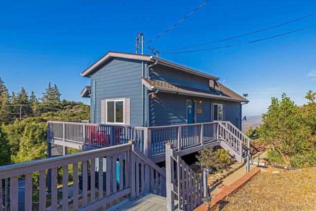 555 Manzanita Dr, Julian CA: https://media.crmls.org/mediaz/4f401925-7fa4-4936-acd0-a4ebe231490b.jpg