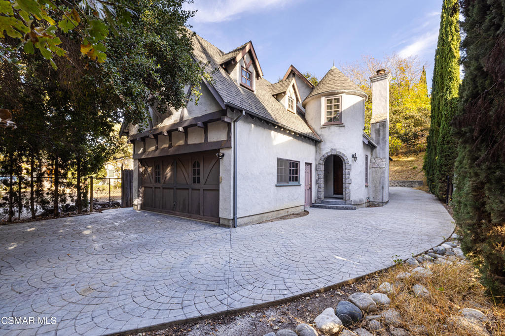 488 Wilbur Court
