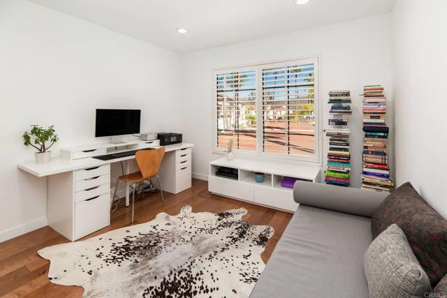 Detail Gallery Image 14 of 27 For 7323 Calle Luna, Carlsbad,  CA 92009 - 2 Beds | 2 Baths