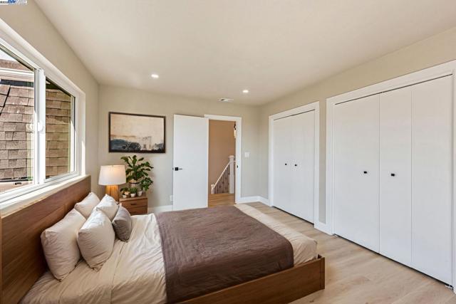 10745 Ridgeview Way, San Jose CA: https://media.crmls.org/mediaz/4f4141db-d5f5-422e-94ce-7fba27a74707.jpg