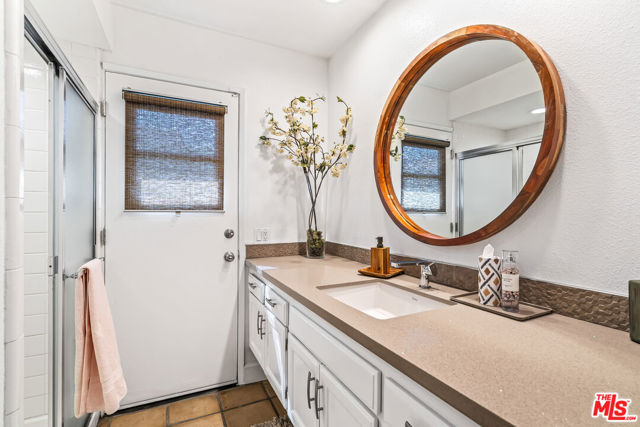 72305 Rodeo Way, Rancho Mirage CA: https://media.crmls.org/mediaz/4f415468-9496-4b1c-8d63-31a2635965a6.jpg