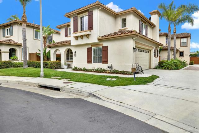 7301 Seafarer Pl, Carlsbad CA: https://media.crmls.org/mediaz/4f42b813-b575-4b87-b017-60558c93f05d.jpg