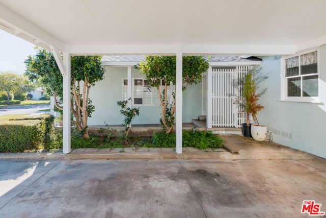 3157 Coolidge Avenue photo 4