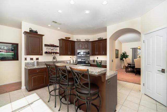 1185 Cedar Summit Drive, Ramona CA: https://media.crmls.org/mediaz/4f441e38-16b8-4c9c-9097-a8f88895ebe7.jpg