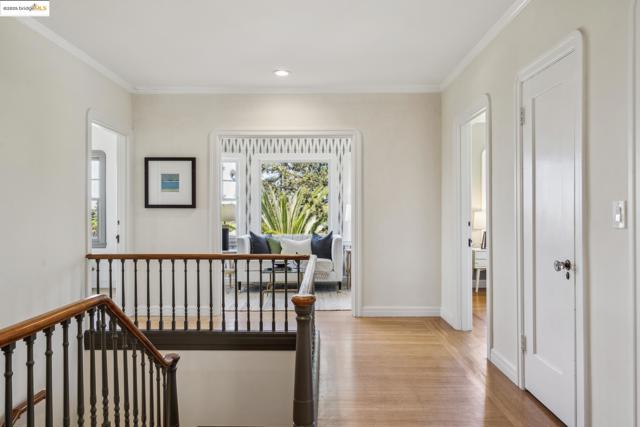 6051 MARGARIDO Dr, Oakland CA: https://media.crmls.org/mediaz/4f45166d-e205-4008-806c-e4f79d839143.jpg