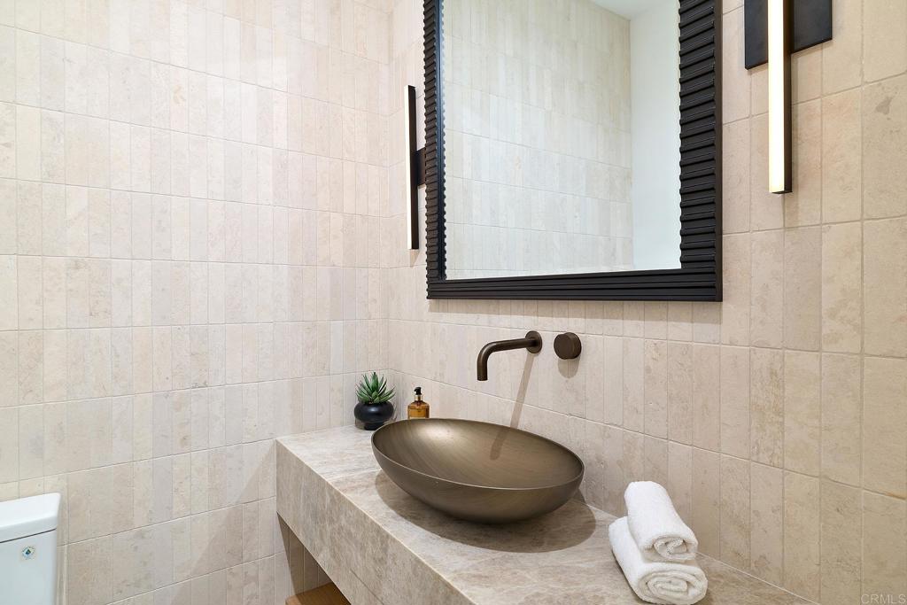 228 Helix - photo 6