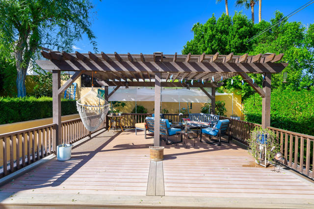 73342 Bursera Way, Palm Desert CA: https://media.crmls.org/mediaz/4f4675fc-5e7a-472c-a150-e3a5825e5763.jpg