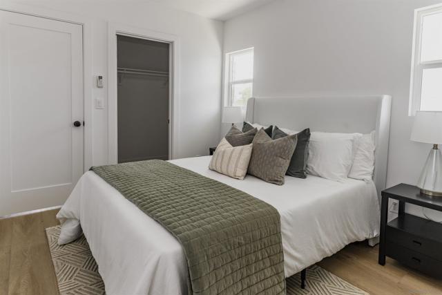1028 30 Lincoln Ave, San Diego CA: https://media.crmls.org/mediaz/4f46d3b3-dae4-4c23-88d5-34717d8c0474.jpg