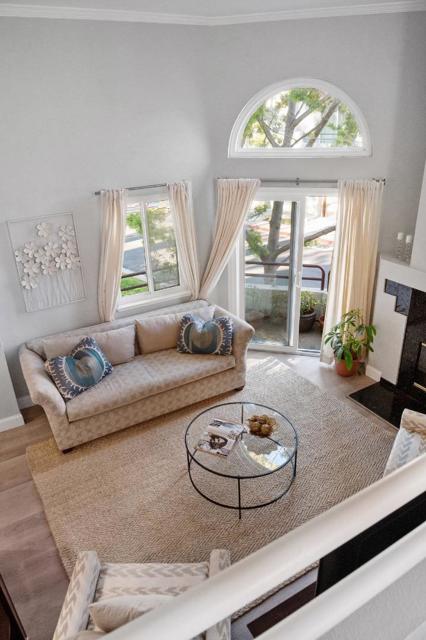 104 E Court Lane, Foster City CA: https://media.crmls.org/mediaz/4f47ce21-5e94-4feb-ada0-f292e4a10224.jpg