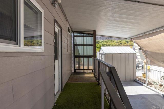 1501 Anza Avenue, Vista CA: https://media.crmls.org/mediaz/4f48419f-2bda-4fa4-b8f3-bb83f177012d.jpg