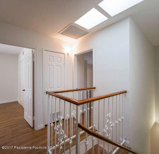 Detail Gallery Image 9 of 16 For 832 Magnolia Ave #15,  Pasadena,  CA 91106 - 2 Beds | 2/1 Baths