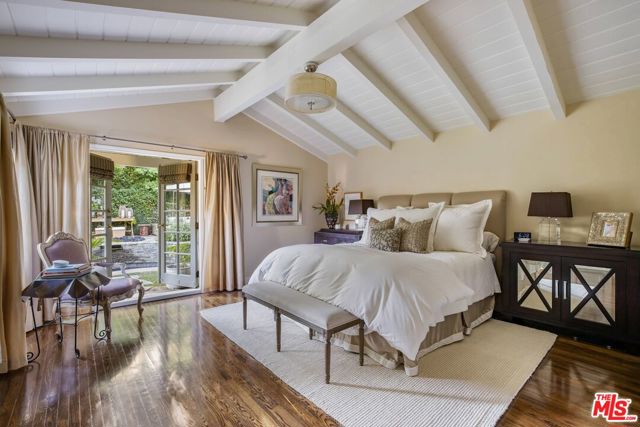 Drew Fenton | 585 Lorna Lane Los Angeles CA | MLS: 7287808