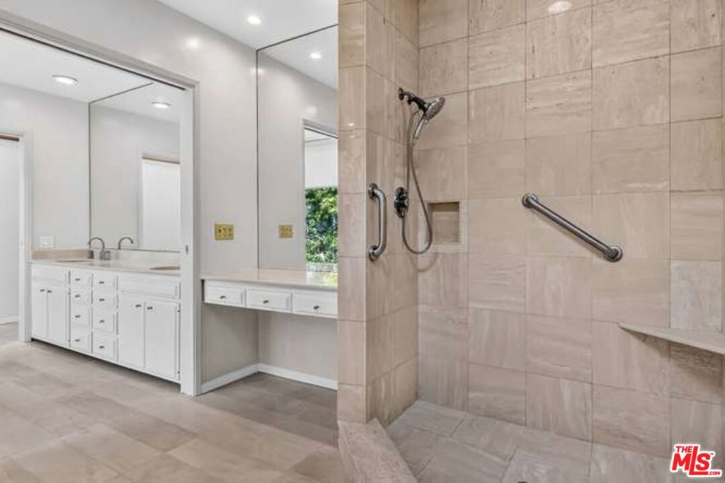 MLS #26863571 image #21