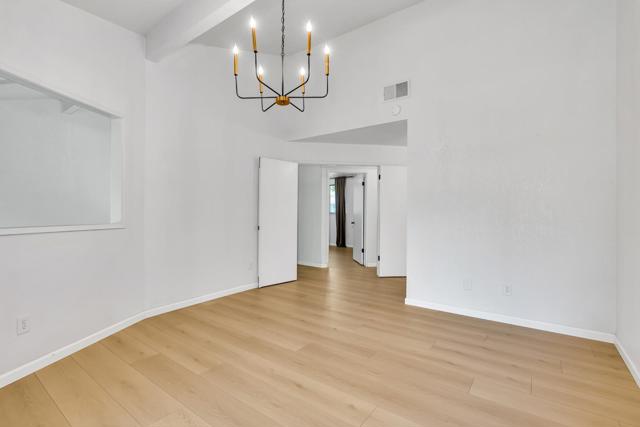 3350 M Street, Merced CA: https://media.crmls.org/mediaz/4f4abfc3-370f-40cb-999a-13ba33109a29.jpg