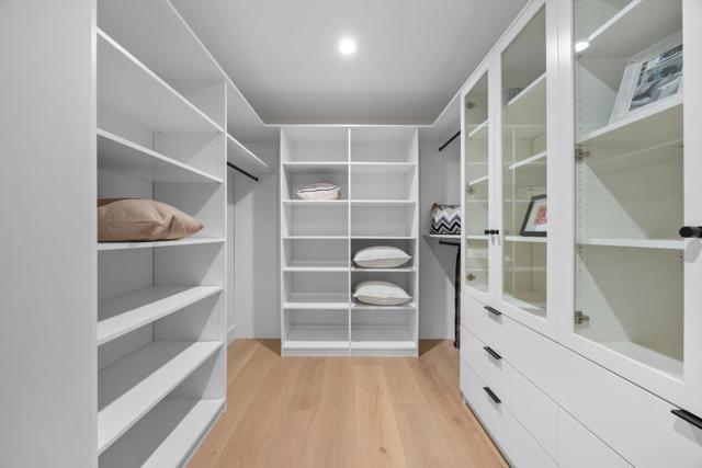 510 Yale Drive, San Mateo CA: https://media.crmls.org/mediaz/4f4b7ccc-d45f-424b-818c-591ea9293a41.jpg