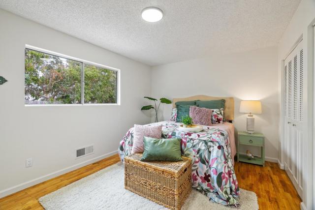 274 Cosky Drive, Marina CA: https://media.crmls.org/mediaz/4f4b8b7b-8817-46da-a81e-4757f81a5950.jpg