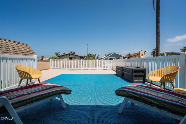 5205 Beachcomber Street, Oxnard CA: https://media.crmls.org/mediaz/4f4c6038-d13f-4088-94da-8d23f8b619be.jpg