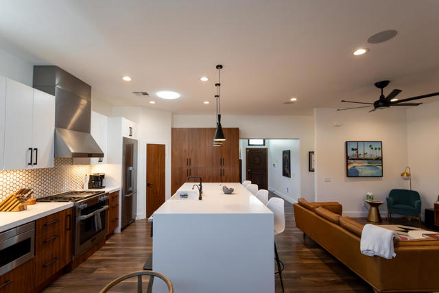 53770 Avenida Rubio, La Quinta CA: https://media.crmls.org/mediaz/4f4ce568-0b64-4106-bde9-043661a745a8.jpg