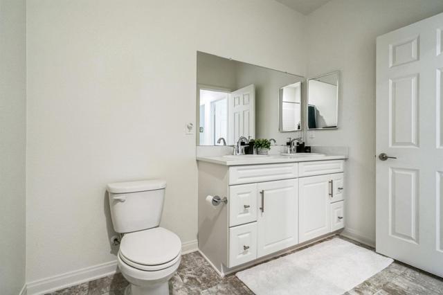 2018 Barite St, Spring Valley CA: https://media.crmls.org/mediaz/4f4dc0fc-3170-4426-bd35-46dc45ddfadb.jpg