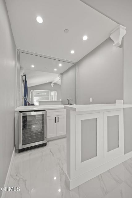 40 Saddlebow Road, Bell Canyon CA: https://media.crmls.org/mediaz/4f4e1bda-2461-401c-95e9-ebd6ccf83e1e.jpg