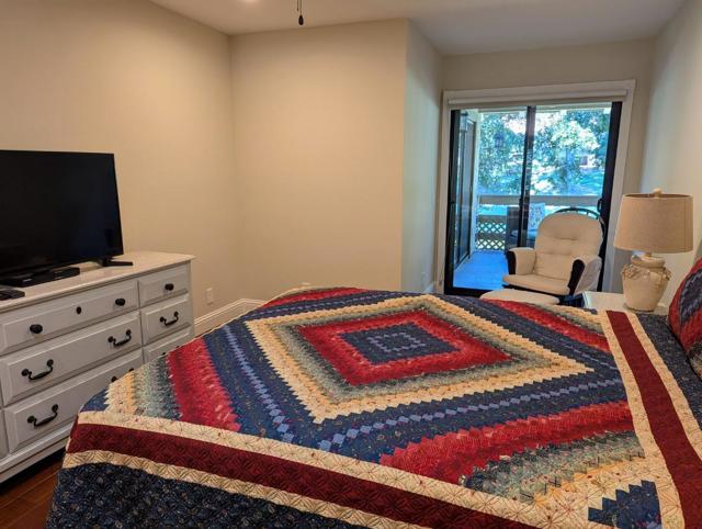 8442 Chenin Blanc Lane, San Jose CA: https://media.crmls.org/mediaz/4f51a9e4-7918-436a-af5e-ad1518db8969.jpg