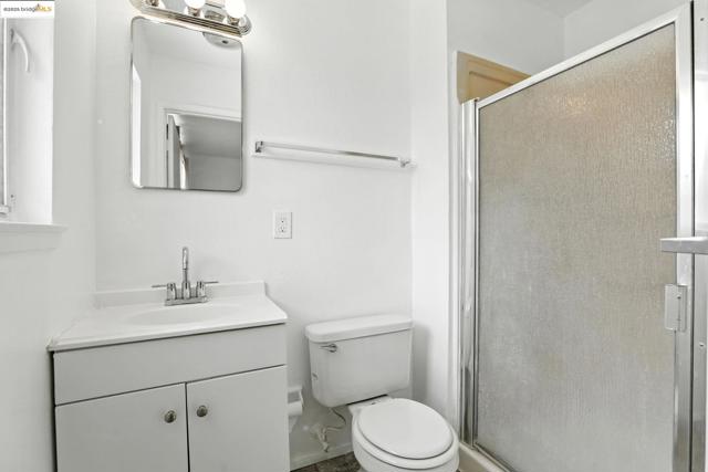 6725 Austin Way, Sacramento CA: https://media.crmls.org/mediaz/4f524617-9eb1-402f-8502-32d6ab4ad9e4.jpg