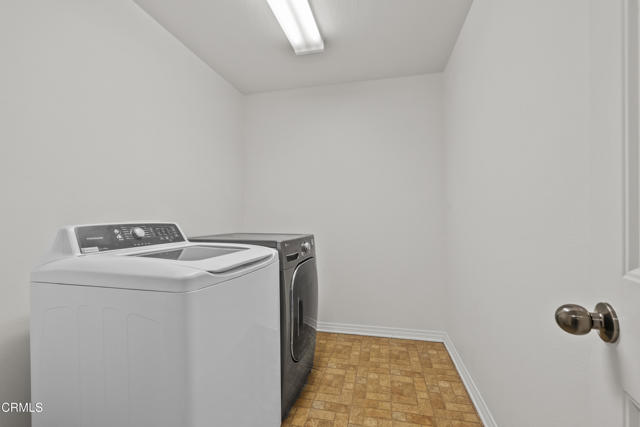 Detail Gallery Image 17 of 40 For 3016 Moonlight Park Ave, Oxnard,  CA 93036 - 3 Beds | 2/1 Baths