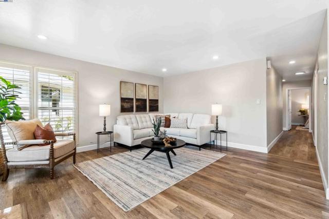 Image 19 of 60 For 38011 Temple Way